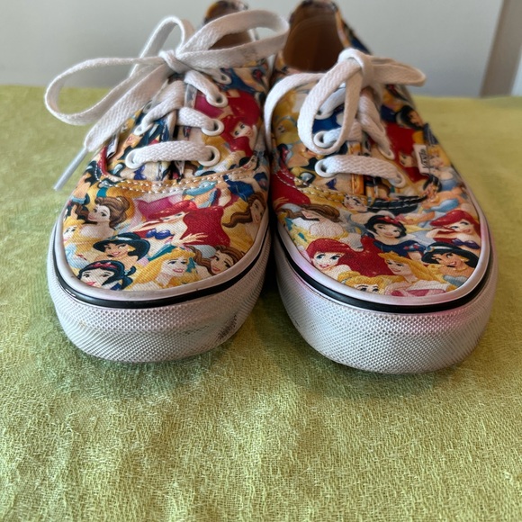 Disney Princess Vans Sneakers. Size 7.5 - Picture 6 of 11